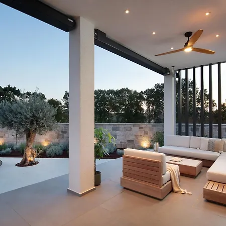 Villa La